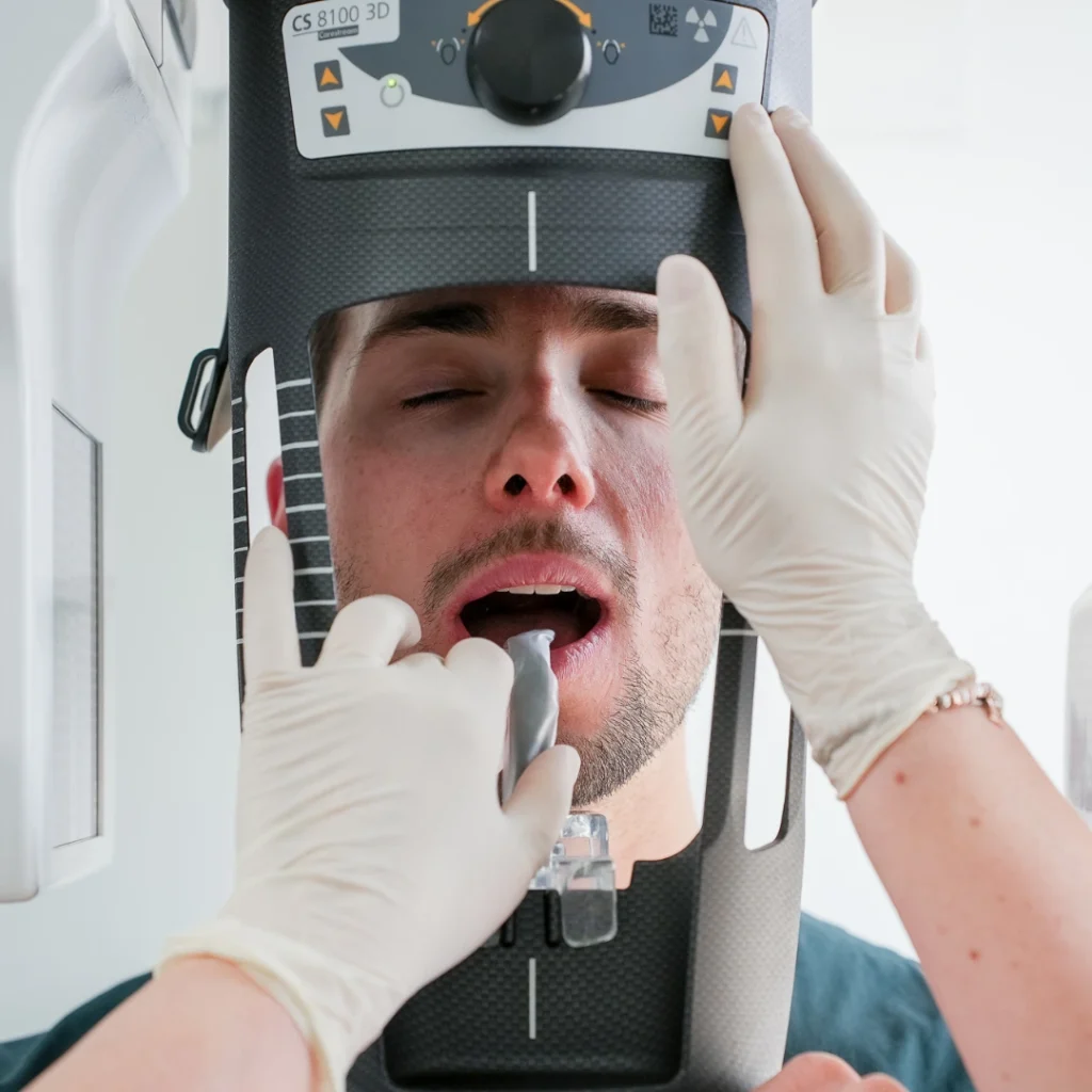 Protesi Fissa e Dentiera a Schio
